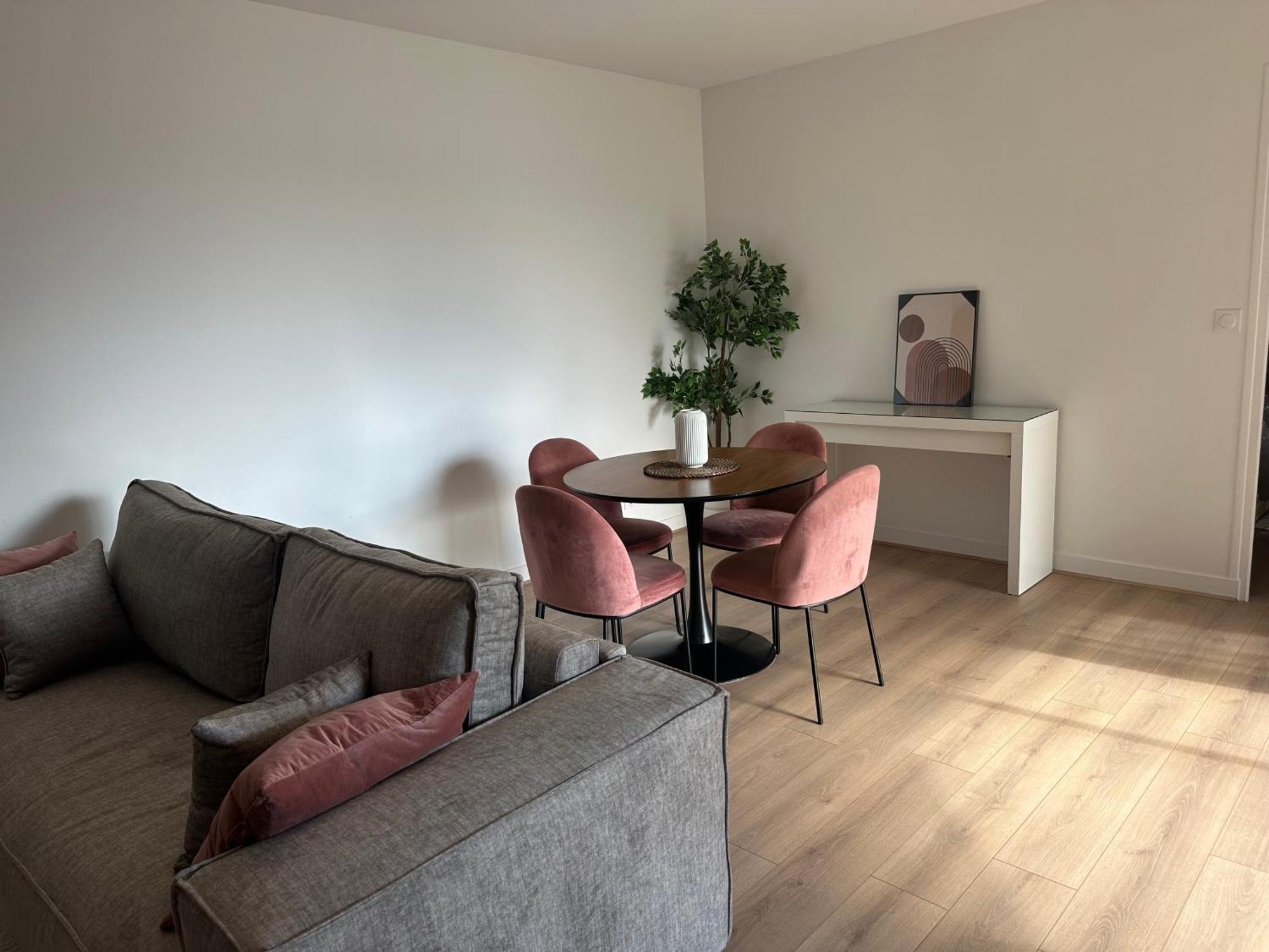 Appartement Proche Paris-Aeroport Cdg-Gare-Disney Villiers-le-Bel Ngoại thất bức ảnh