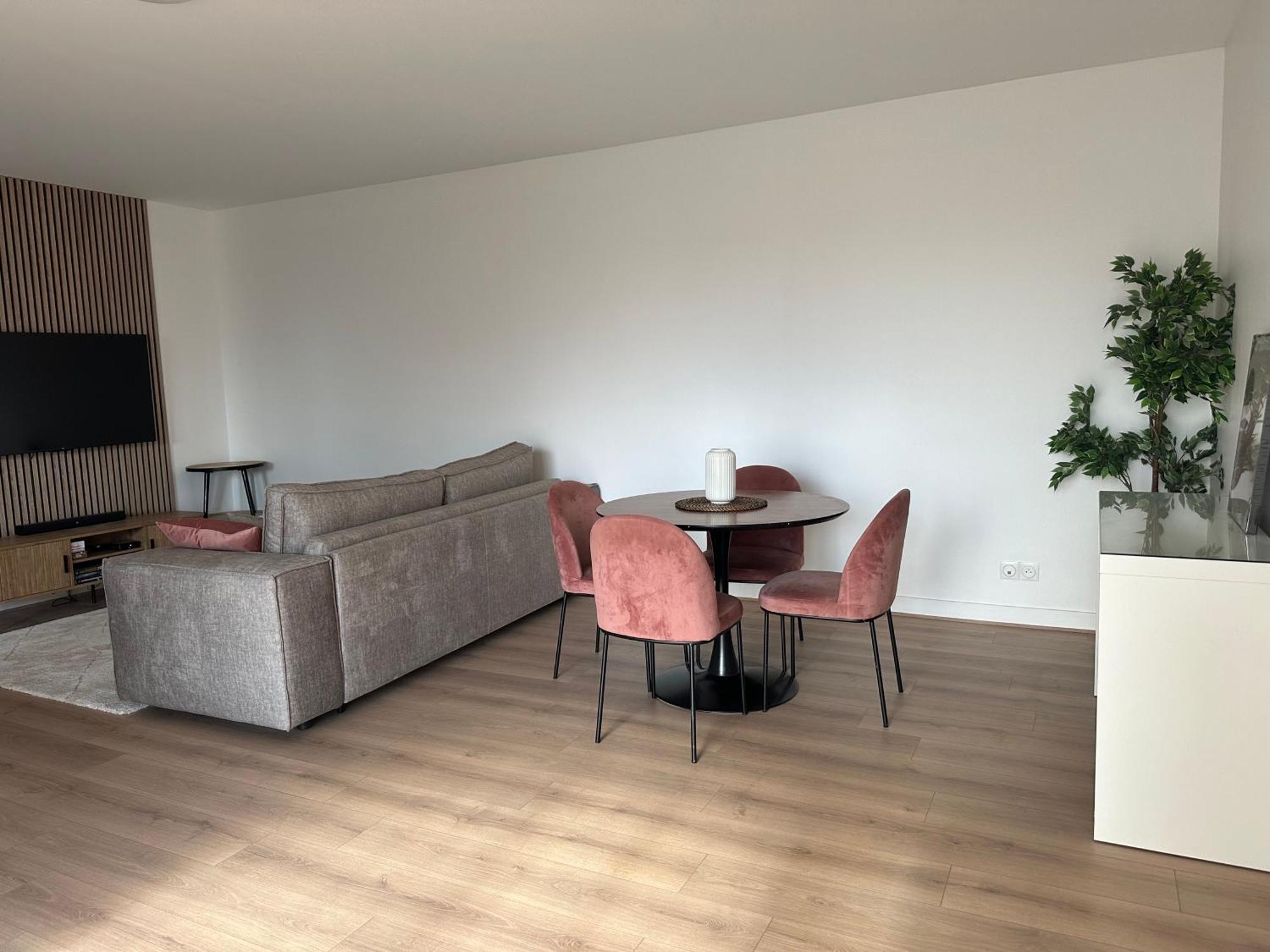 Appartement Proche Paris-Aeroport Cdg-Gare-Disney Villiers-le-Bel Ngoại thất bức ảnh